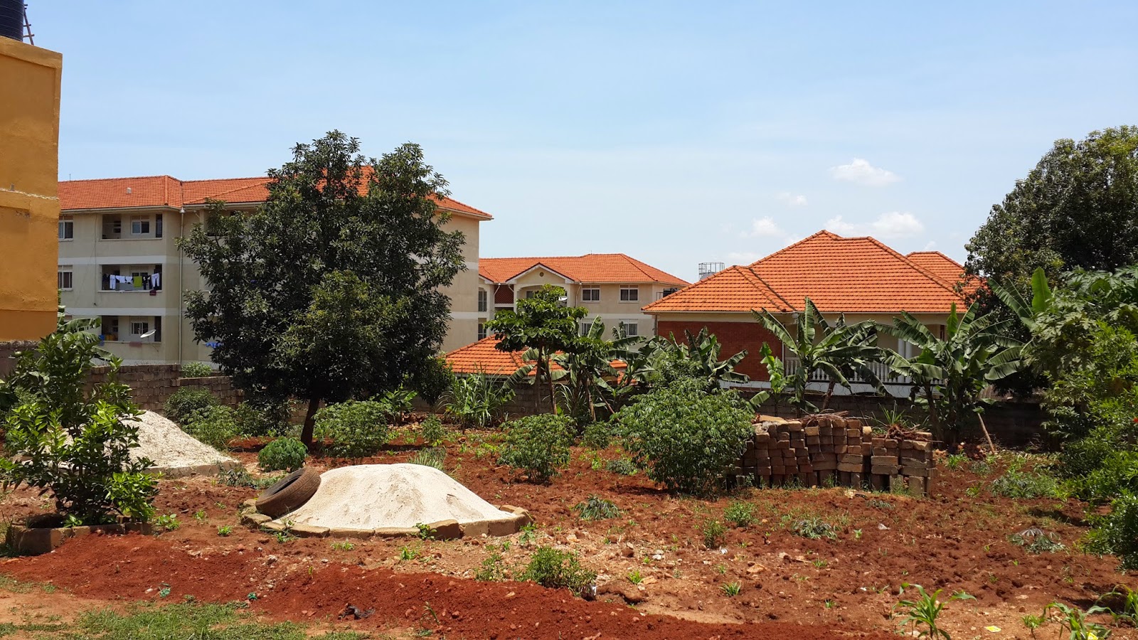 HOUSES FOR SALE KAMPALA, UGANDA LAND FOR SALE NAALYA KAMPALA, UGANDA
